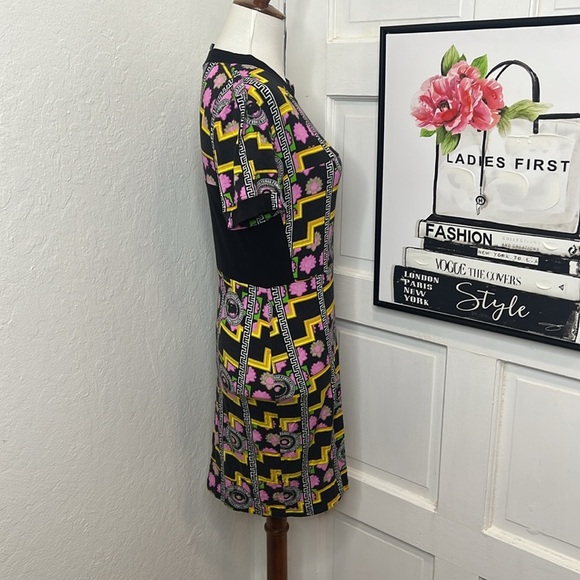 Vintage Versus Versace “Information is Power” Print Shirt Dress Size M - Picture 2 of 11